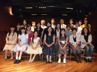 2016発表会.jpg